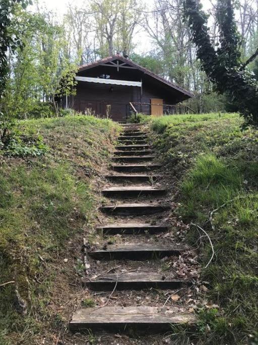 Chalet Au Milieu De La Foret Avec Lac A Proximite Layrac Buitenkant foto