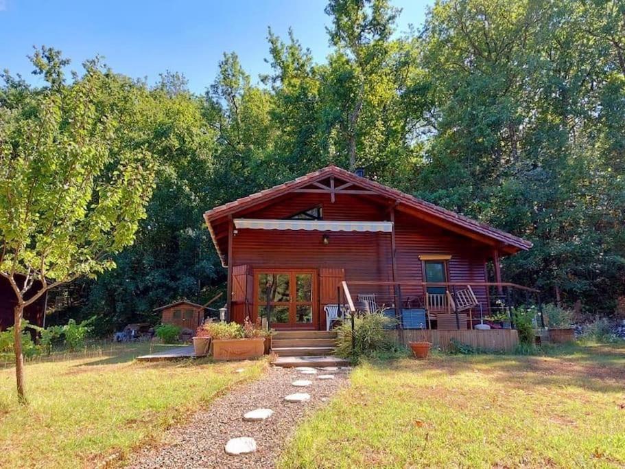 Chalet Au Milieu De La Foret Avec Lac A Proximite Layrac Buitenkant foto