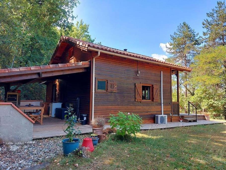 Chalet Au Milieu De La Foret Avec Lac A Proximite Layrac Buitenkant foto